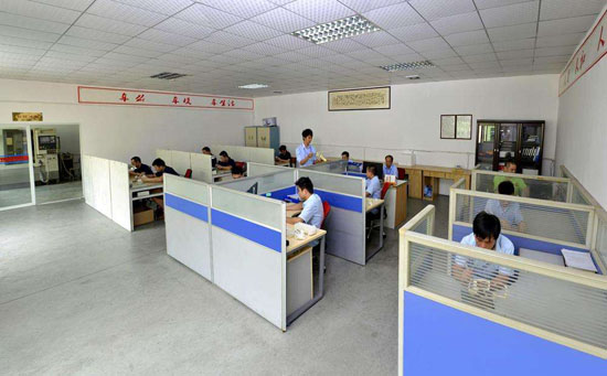 現(xiàn)在深圳手板廠技術(shù)越來越先進(jìn)，高端手板夠與產(chǎn)品媲美，而成型速度快剛好是手板的一大特點(diǎn)